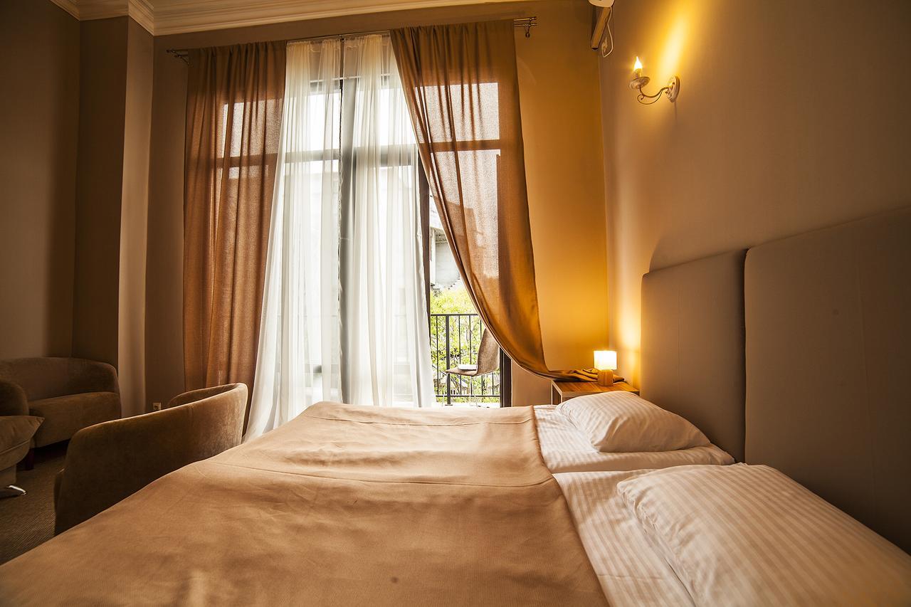 Boutique Hotel Amra Soukhoumi Extérieur photo
