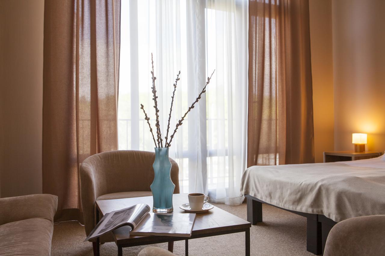 Boutique Hotel Amra Soukhoumi Extérieur photo
