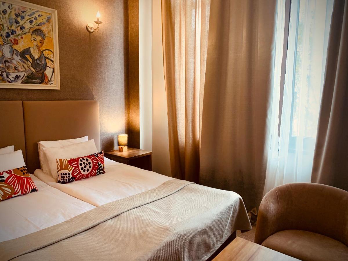 Boutique Hotel Amra Soukhoumi Extérieur photo