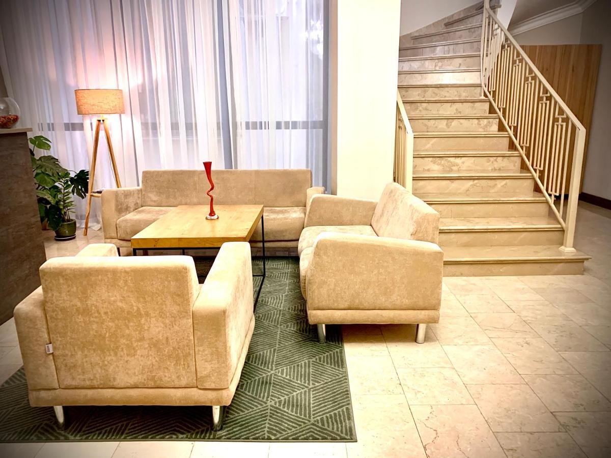 Boutique Hotel Amra Soukhoumi Extérieur photo